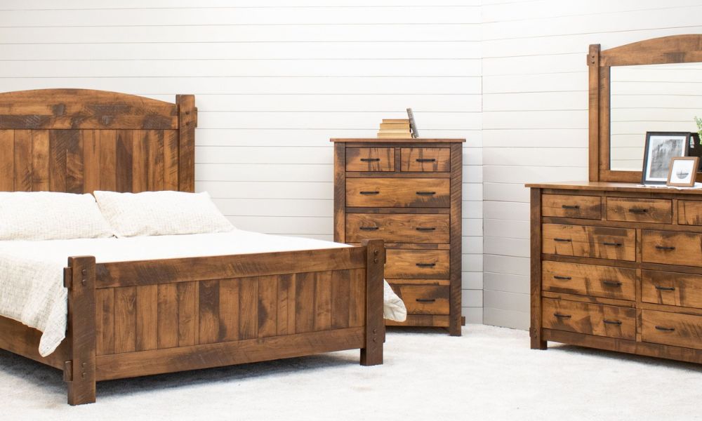 Tips for Choosing the Right Nightstand for Your Room