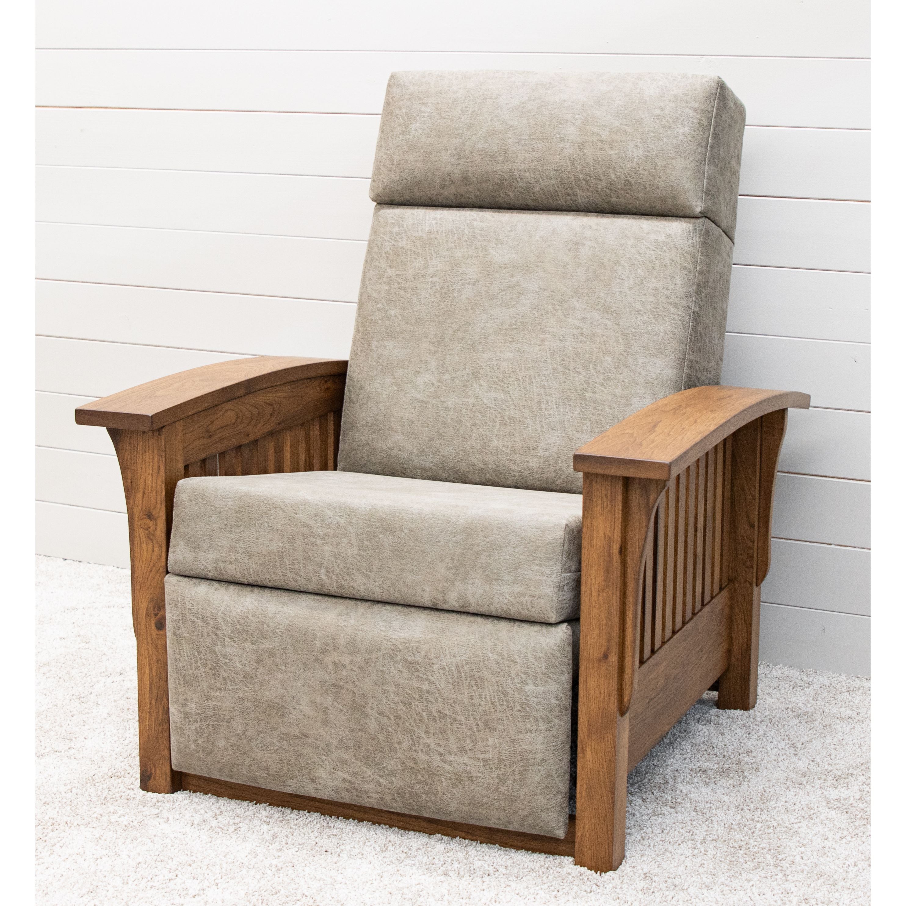 Mission Push Back Recliner with Hickory Wood Arms | RH-HC-22-61