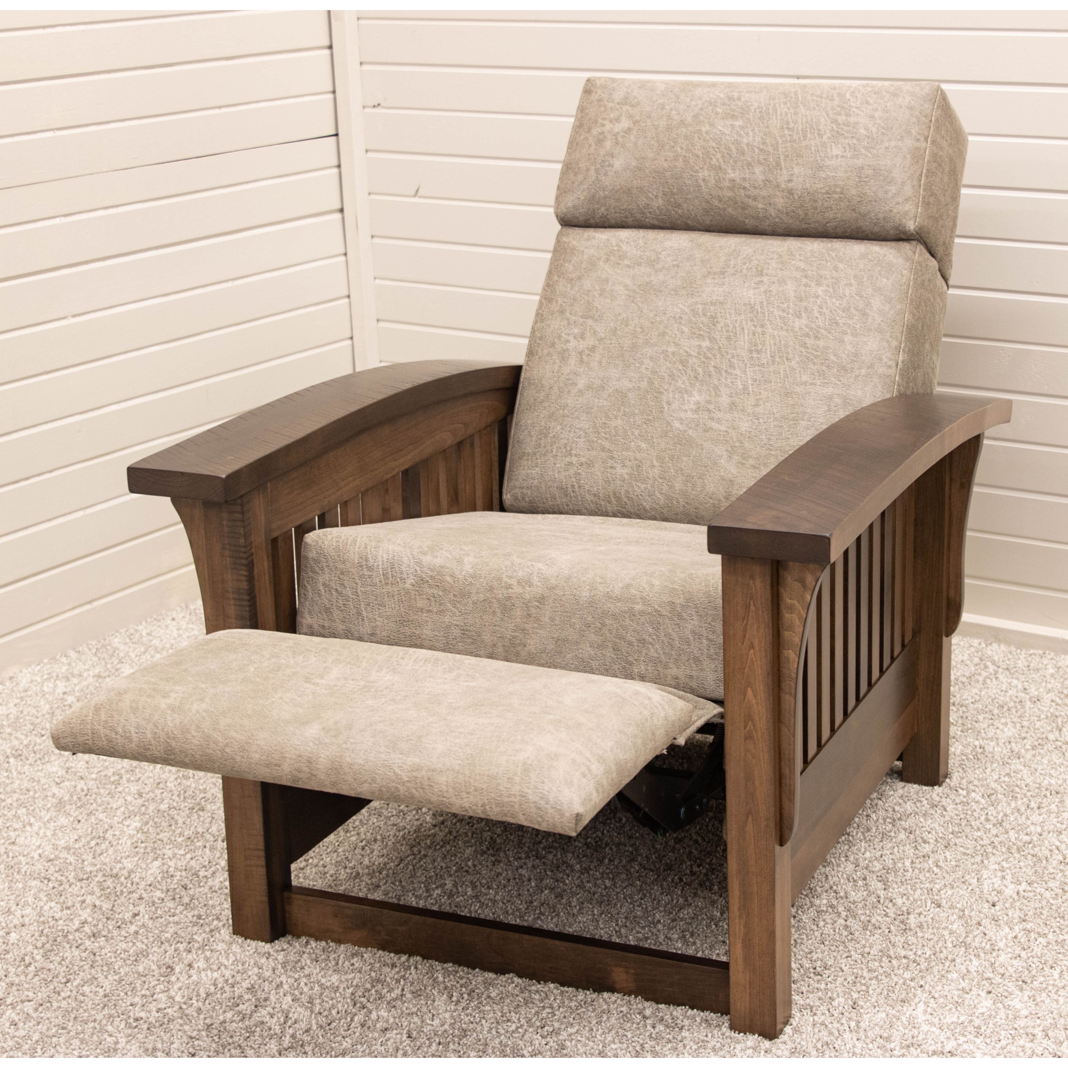 Mission Push Back Recliner with Wood Arms | 22-61