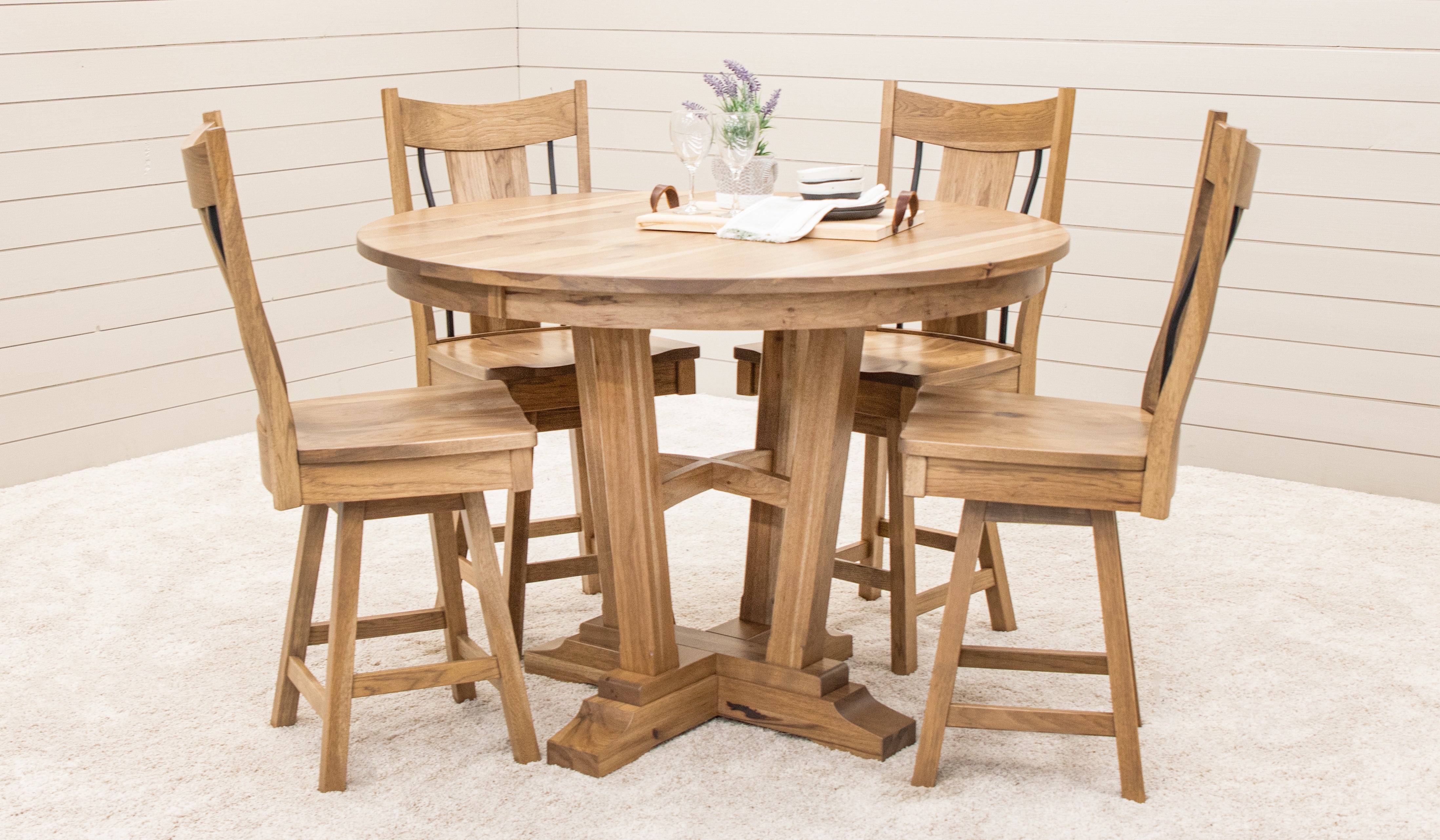 Albany Pedestal Pub Table