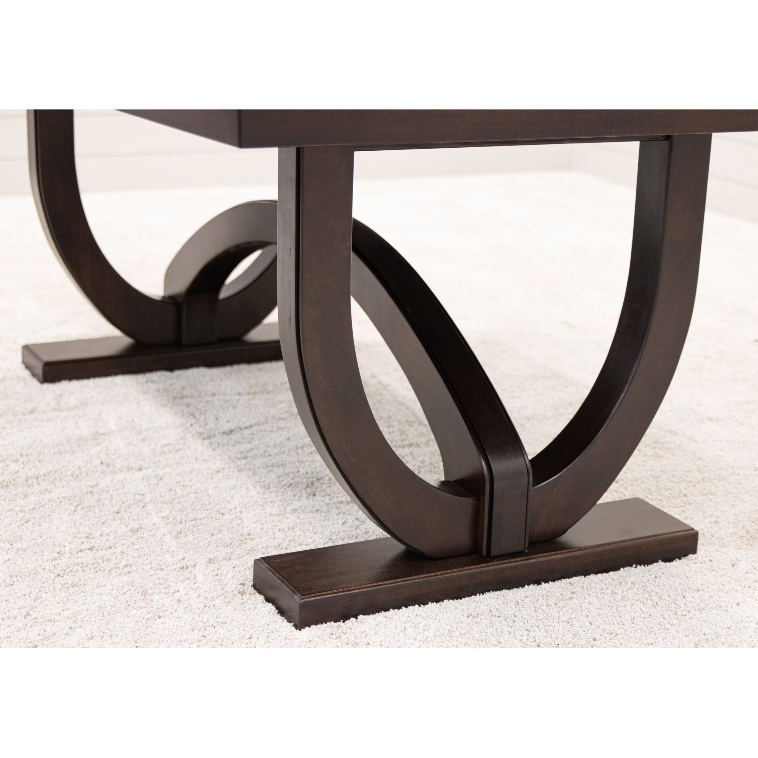Biltmore Large Maple Wood Extending Amish Dining Table | RT