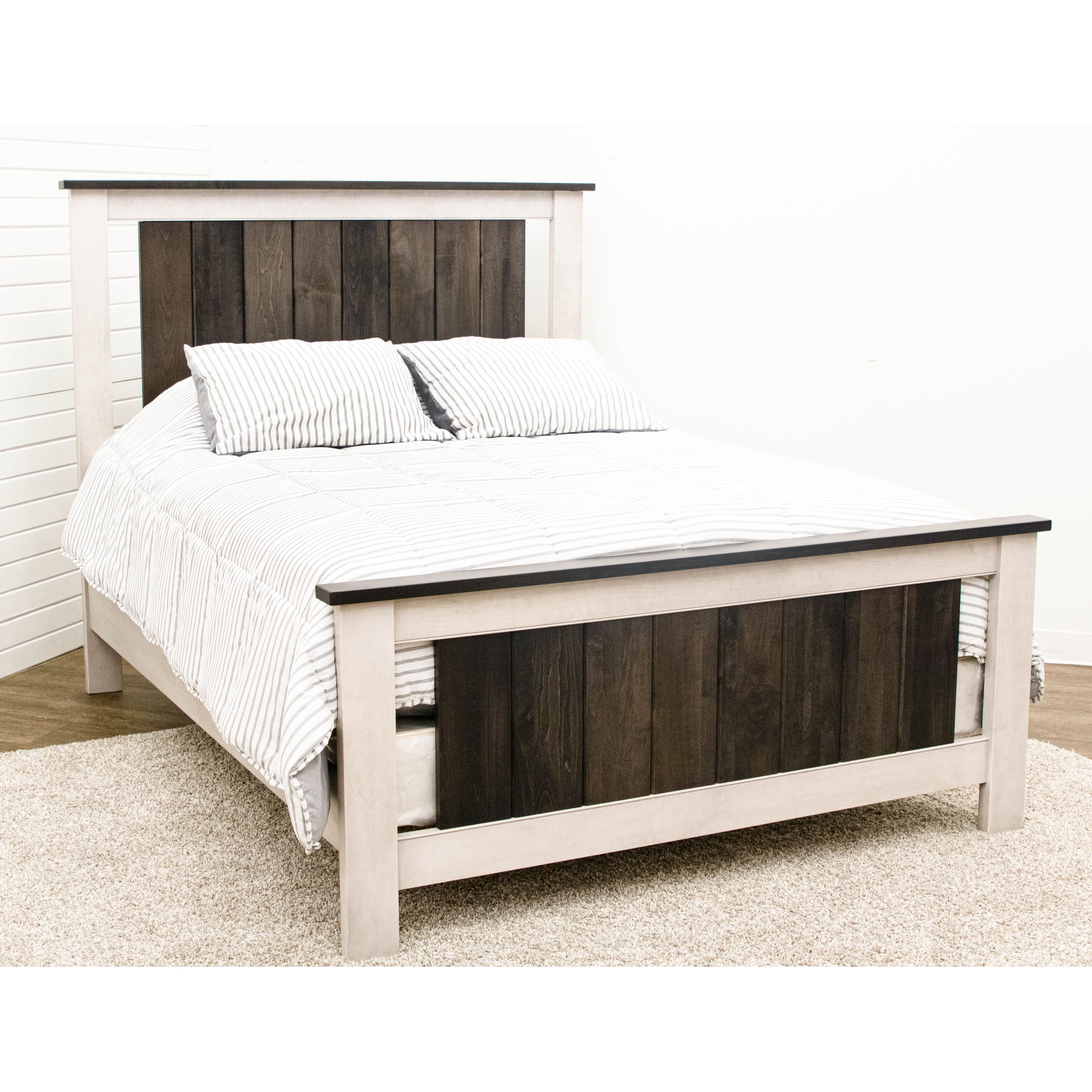 Cambria California King White & Wood Storage Platform Bed | M-AV&DK