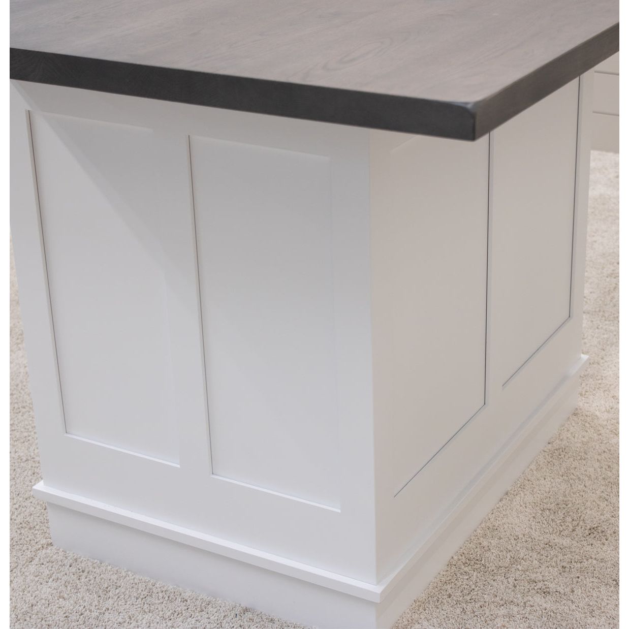 IS-2071 Bridgeport White Painted Island with Rustic White Oak Top | TW&GRB