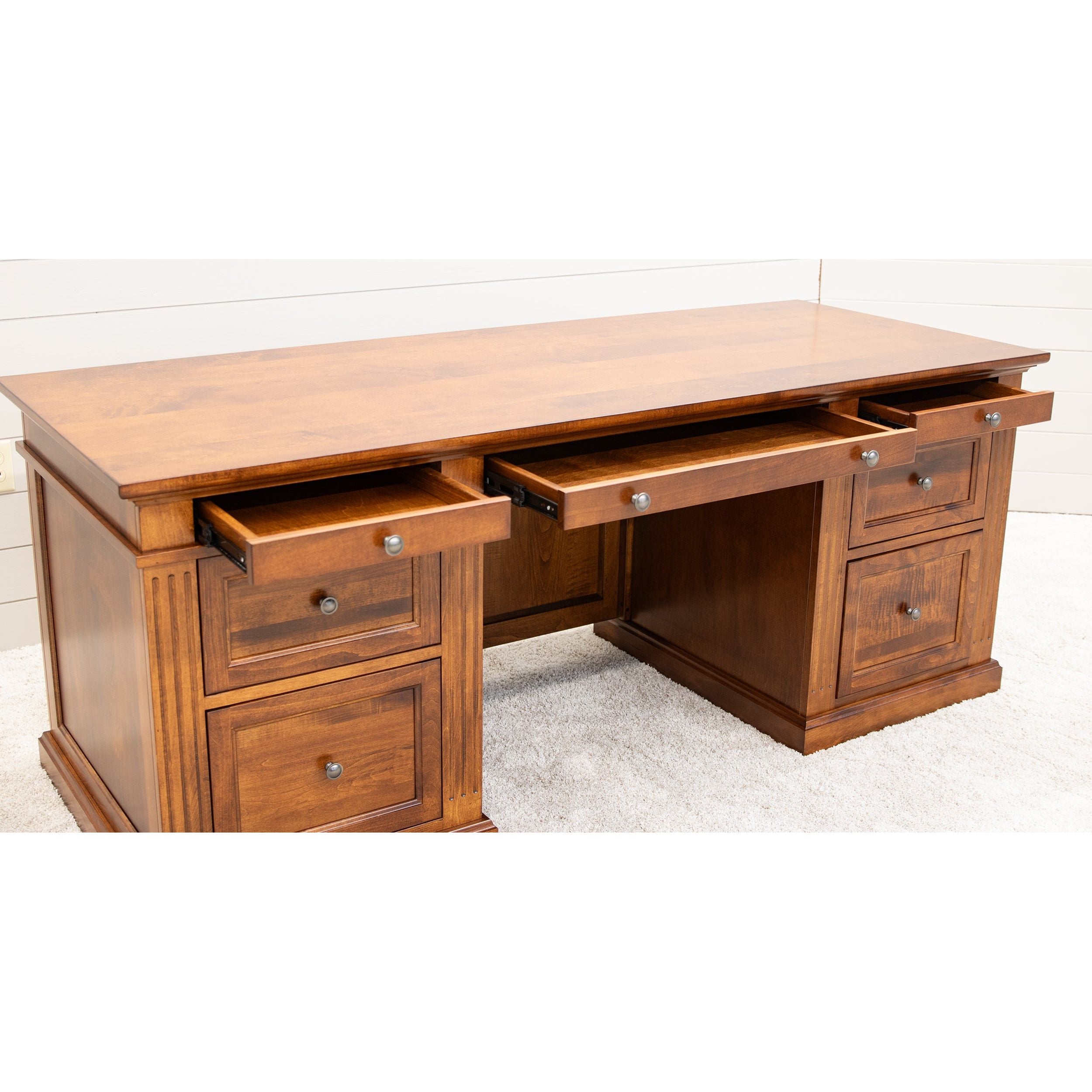 Stratton Maple Wood Executive Desk | MC