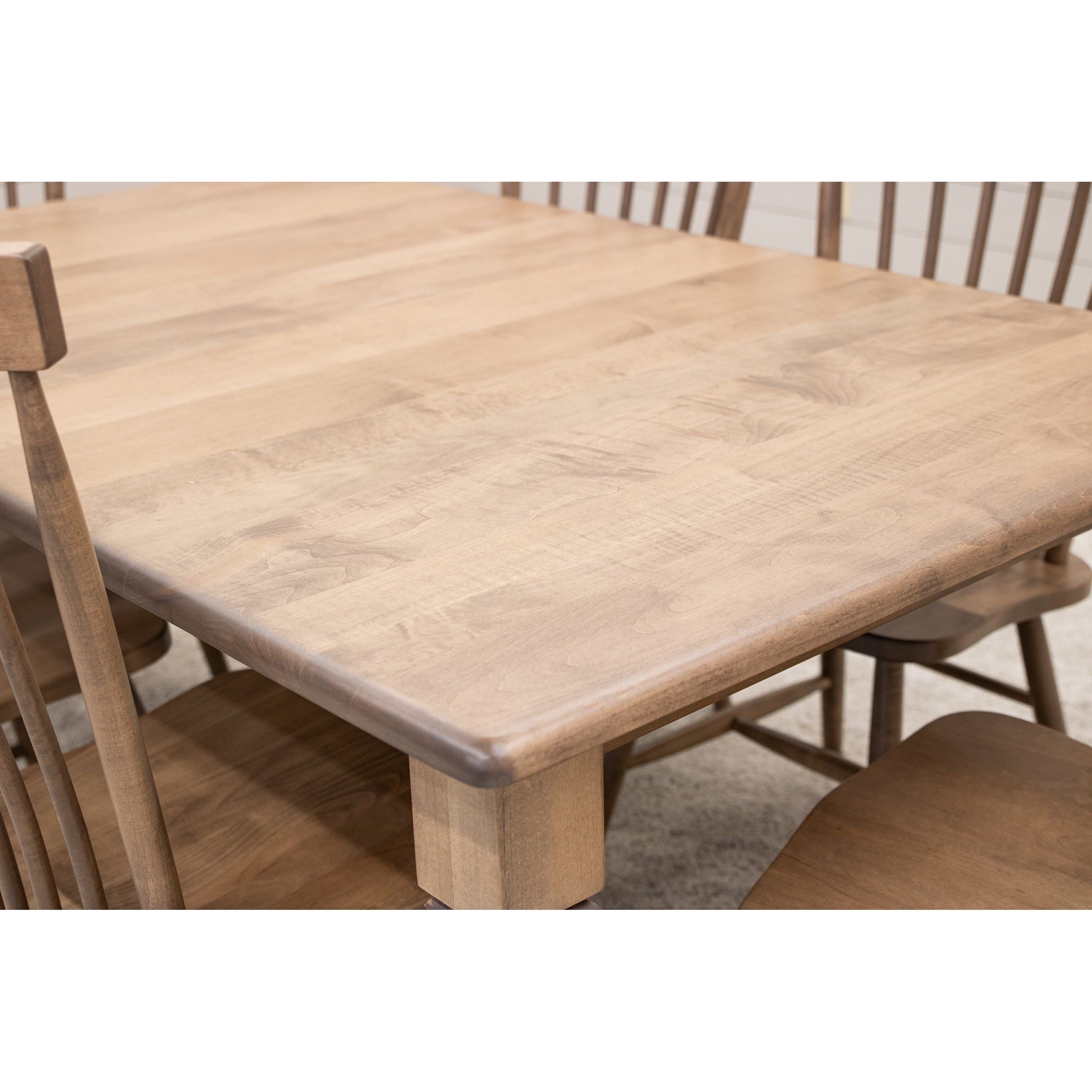 Amish Turned Leg Maple Wood Dining Set for 6