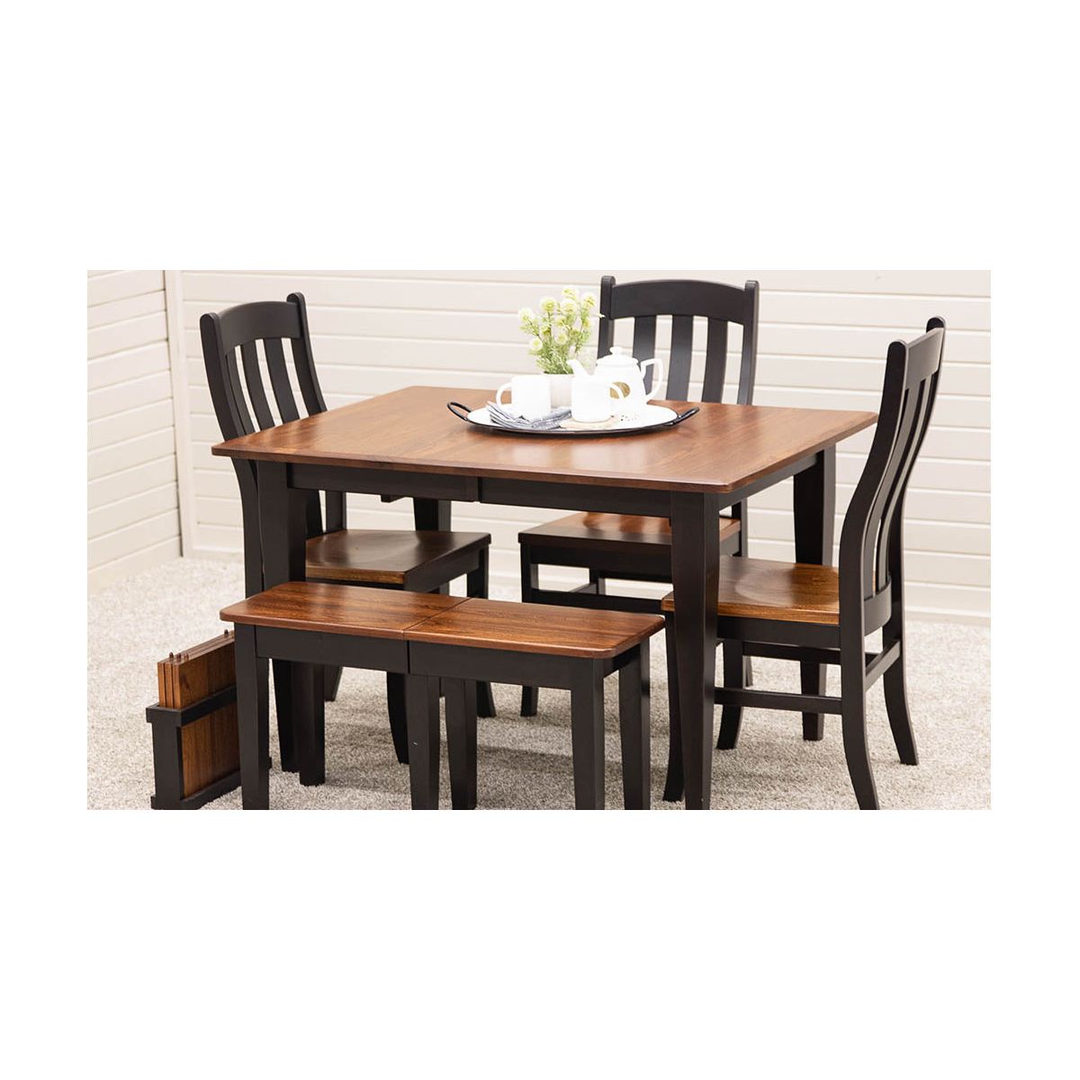 Lakeland Shaker Small Amish Kitchen Table with Black Legs | M-EB&E-MC