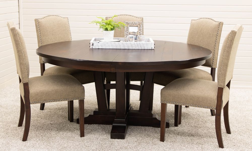 The Benefits of Dining Tables With Leaves: What To Expect