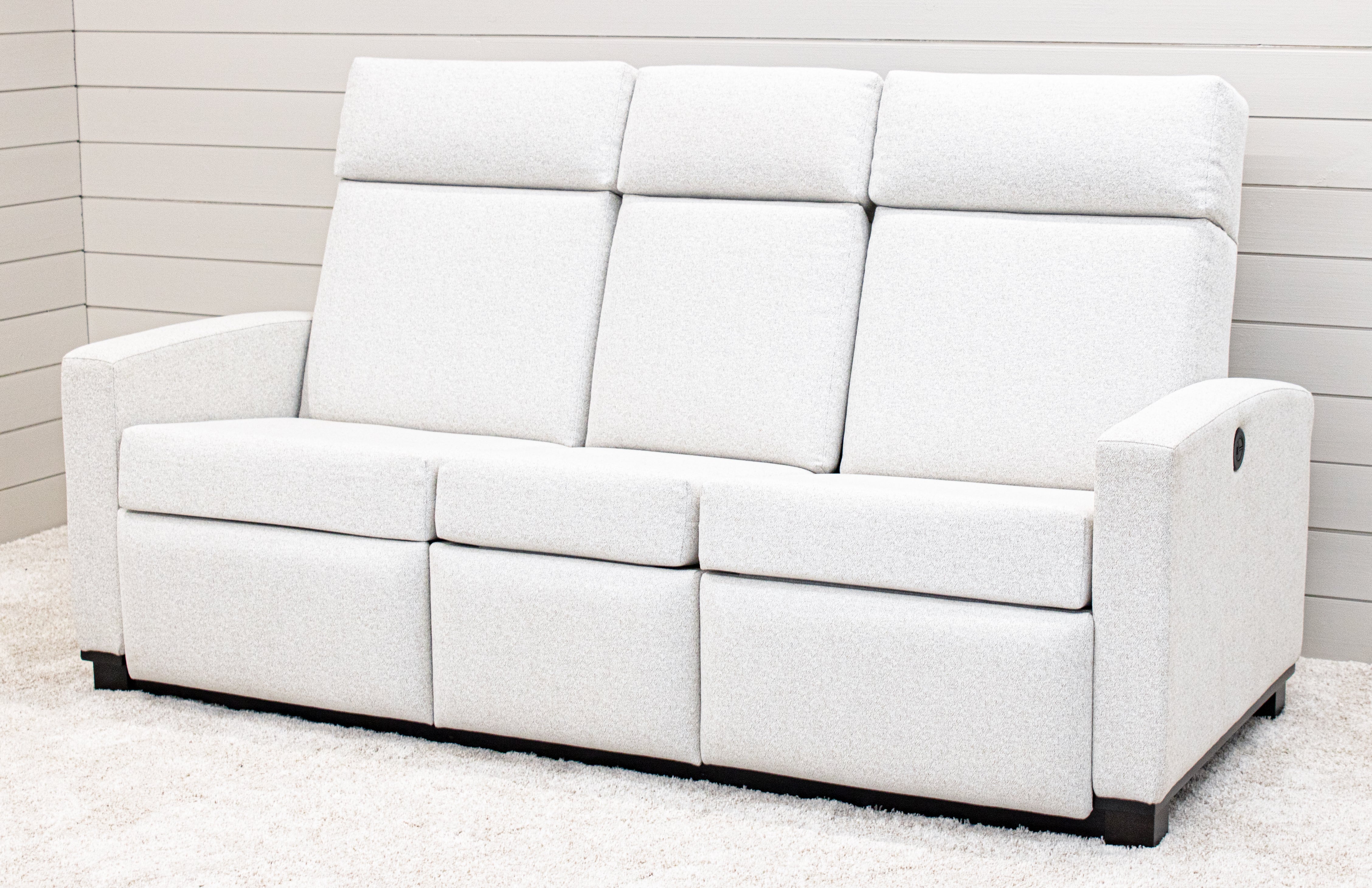 Modern Shaker Reclining Upholstery Furniture