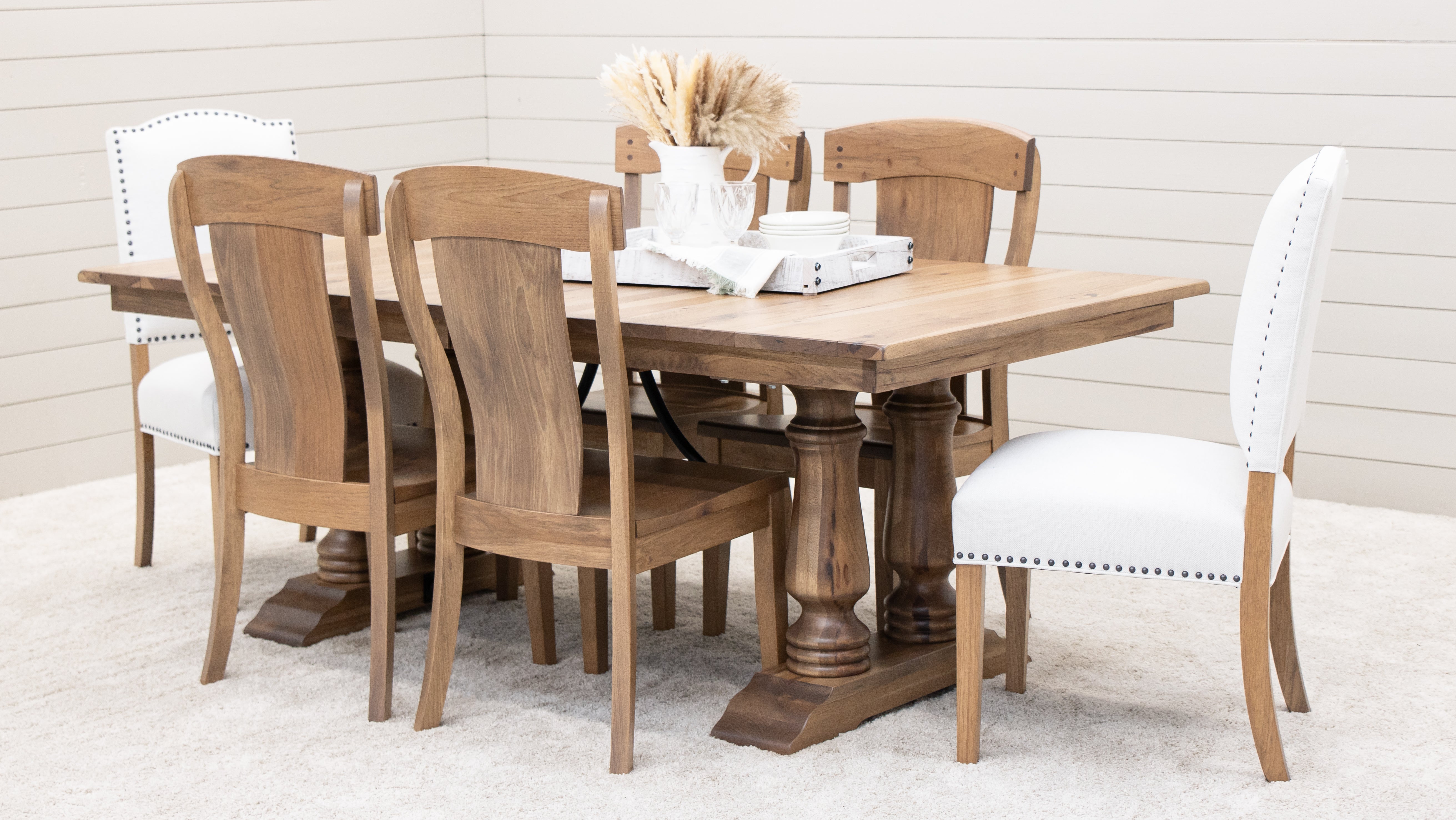 Extendable Dining Table Collection with Leaves