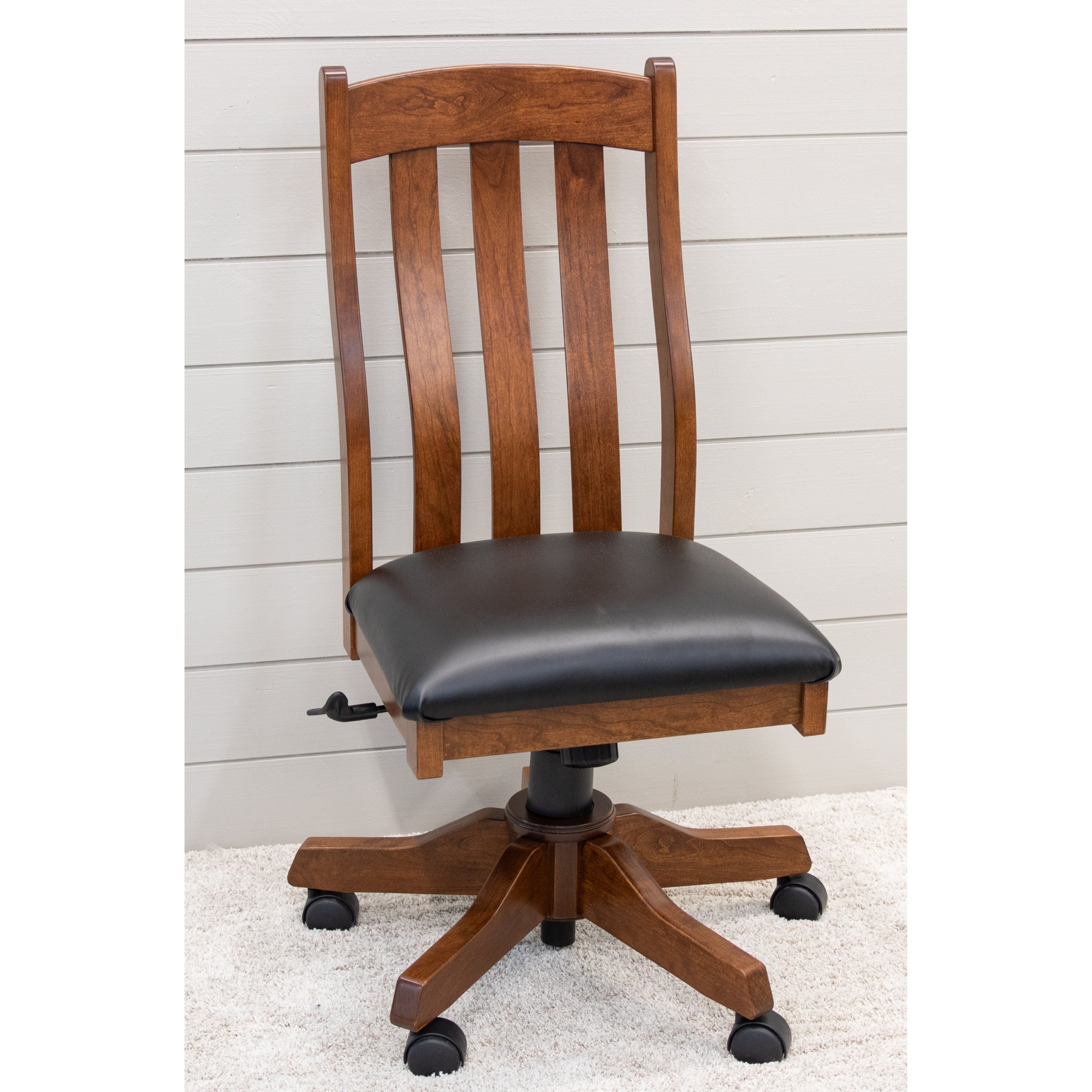 中古品　TRUCK FURNITURE BT CHAIR - LEATHER BT CHAIR － LEATHER | TRUCK FURNITURE