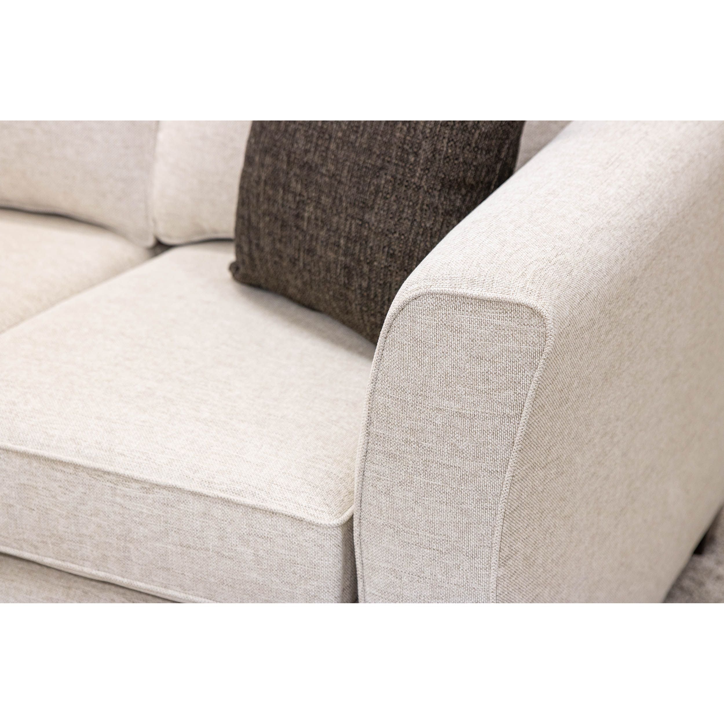 Manhattan Stationary Sofa | C2-39