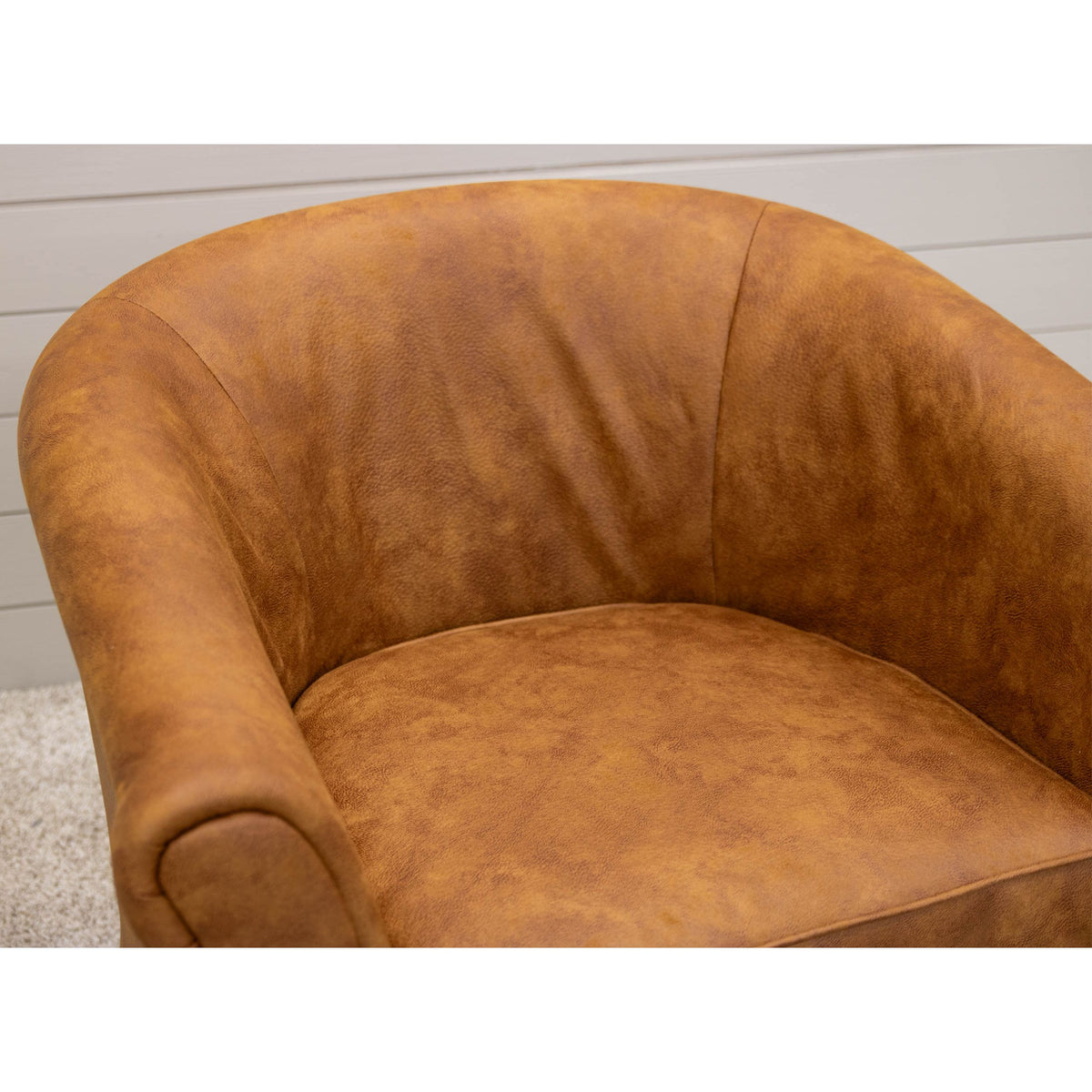 Tub Swivel Armchair | 7-108